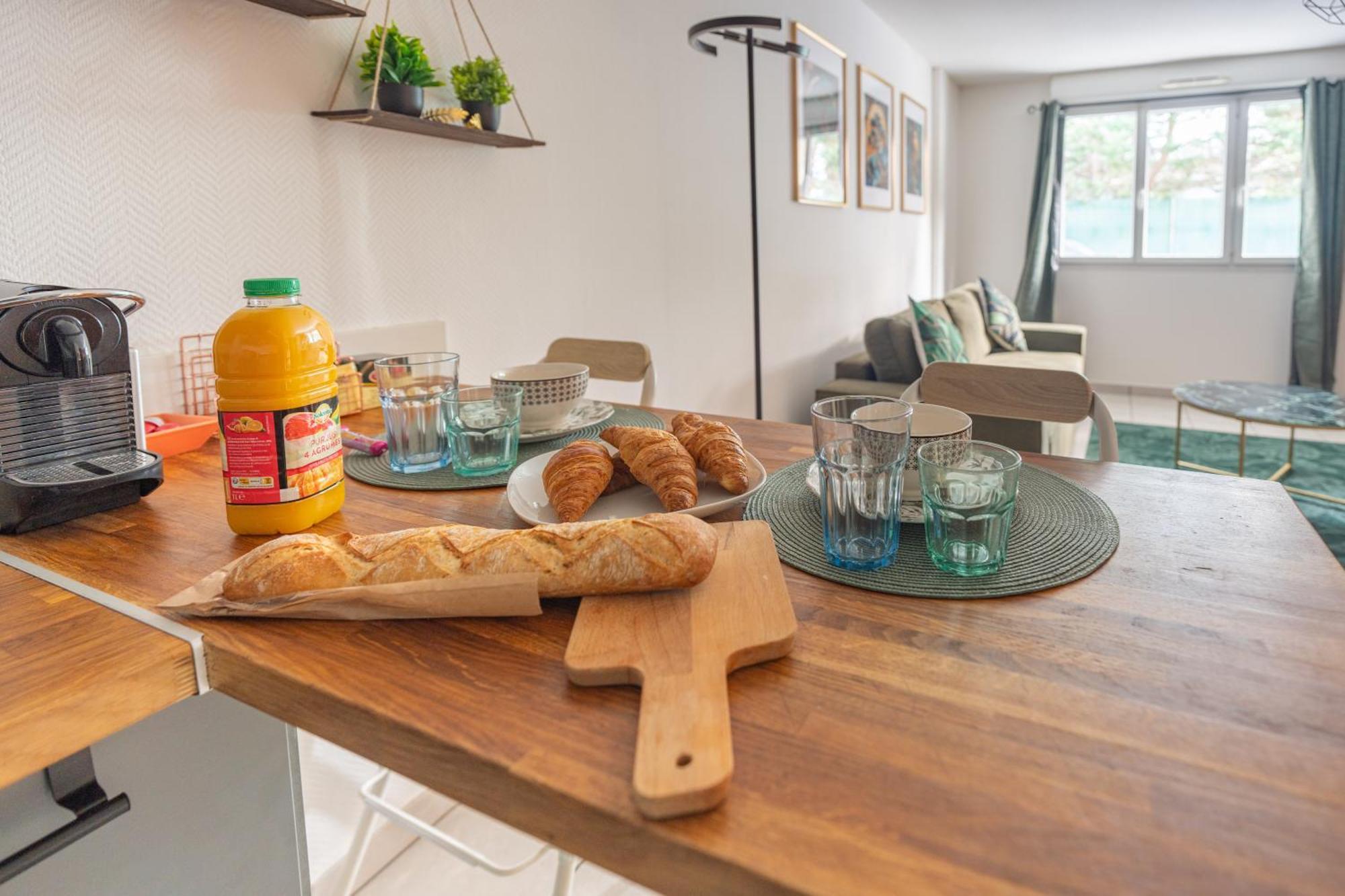 Appartement Tout Equipe A 3 Min Gare Annemasse - Ideal Famille Ou Pro - Parking Inclus ヴィル・ラ・グラン エクステリア 写真